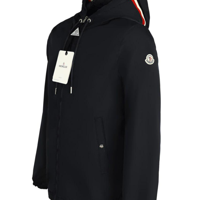 Moncler  | Vesten