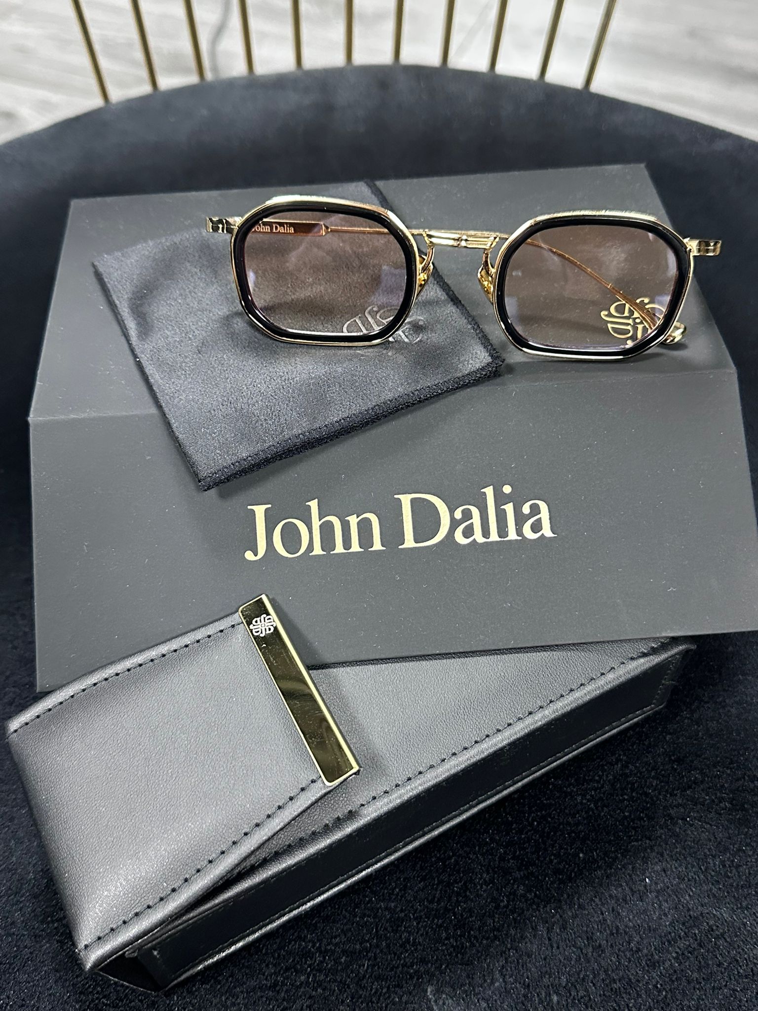 John dalia sameul 145