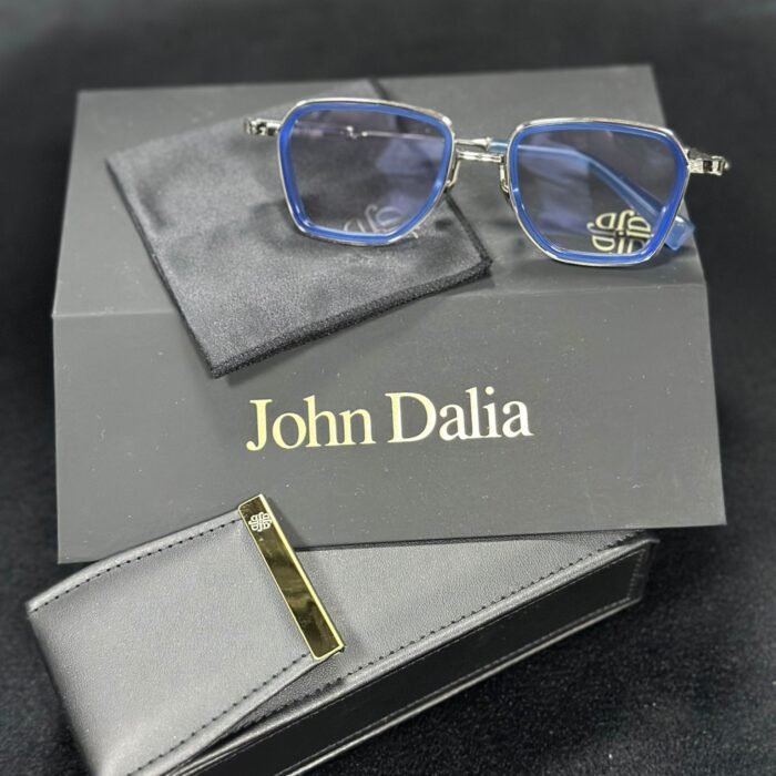 John dalia or blauw