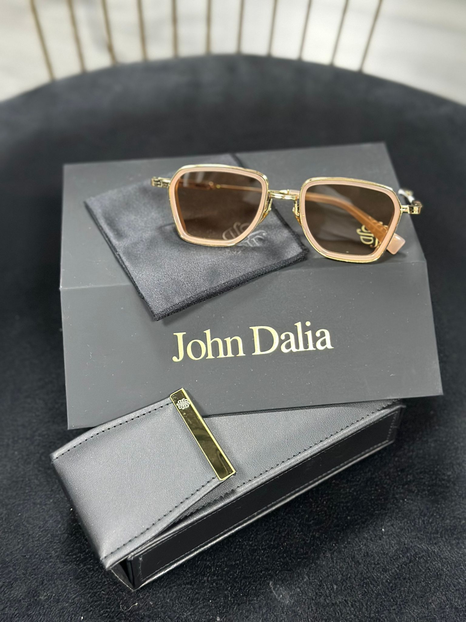 John dalia or gold