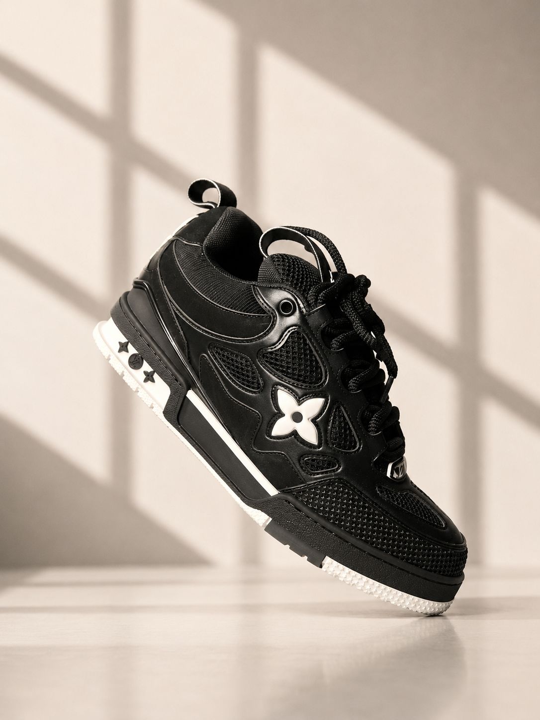 Louis vuitton skate black