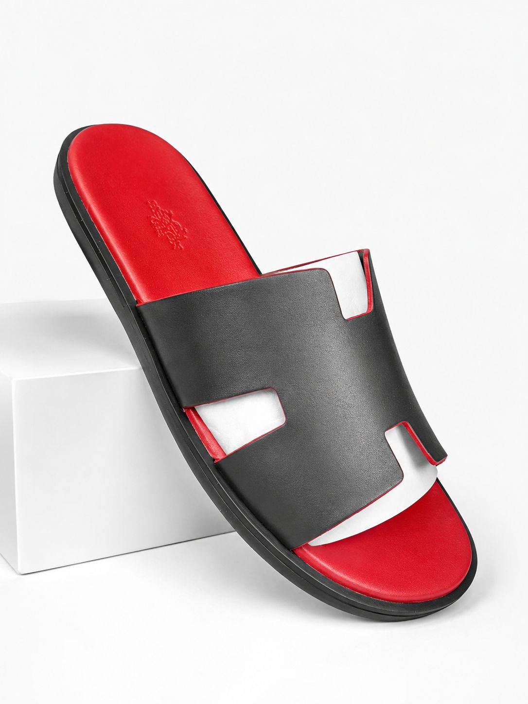 Hermes izmir sandal black red